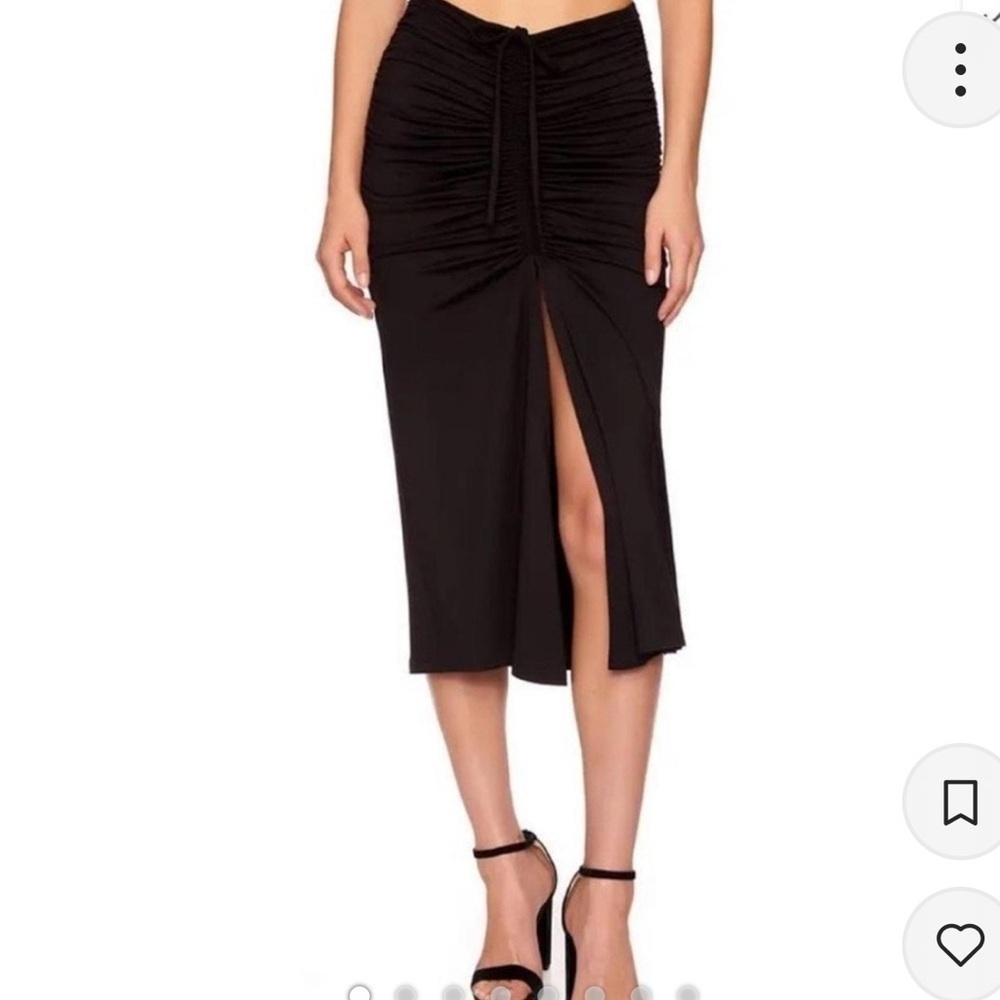 Susana Monaco Black midi skirt with ruched front and front slit, size xs